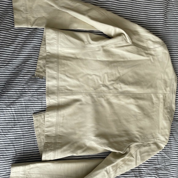 cK Leather Cream Bomber - Pristine! - Picture 5 of 6